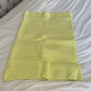 Universal Thread Yellow Ribbed Midi Skirt